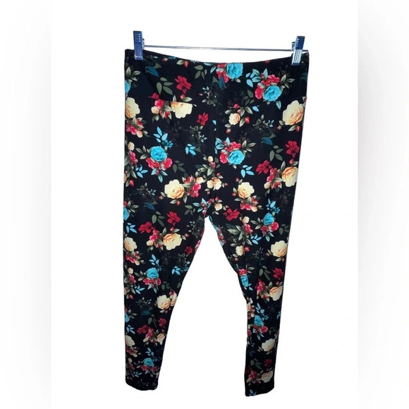 LuLaRoe Womens Leggings OS Black Panther Cats Hidden Floral Roses Size T/C - Picture 6 of 6